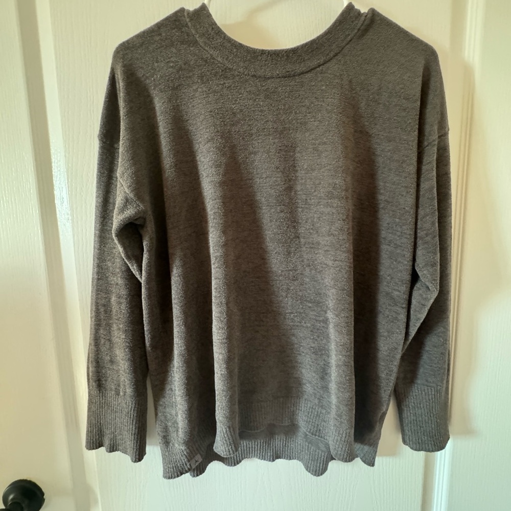 Barefoot dreams cozy chic lite top